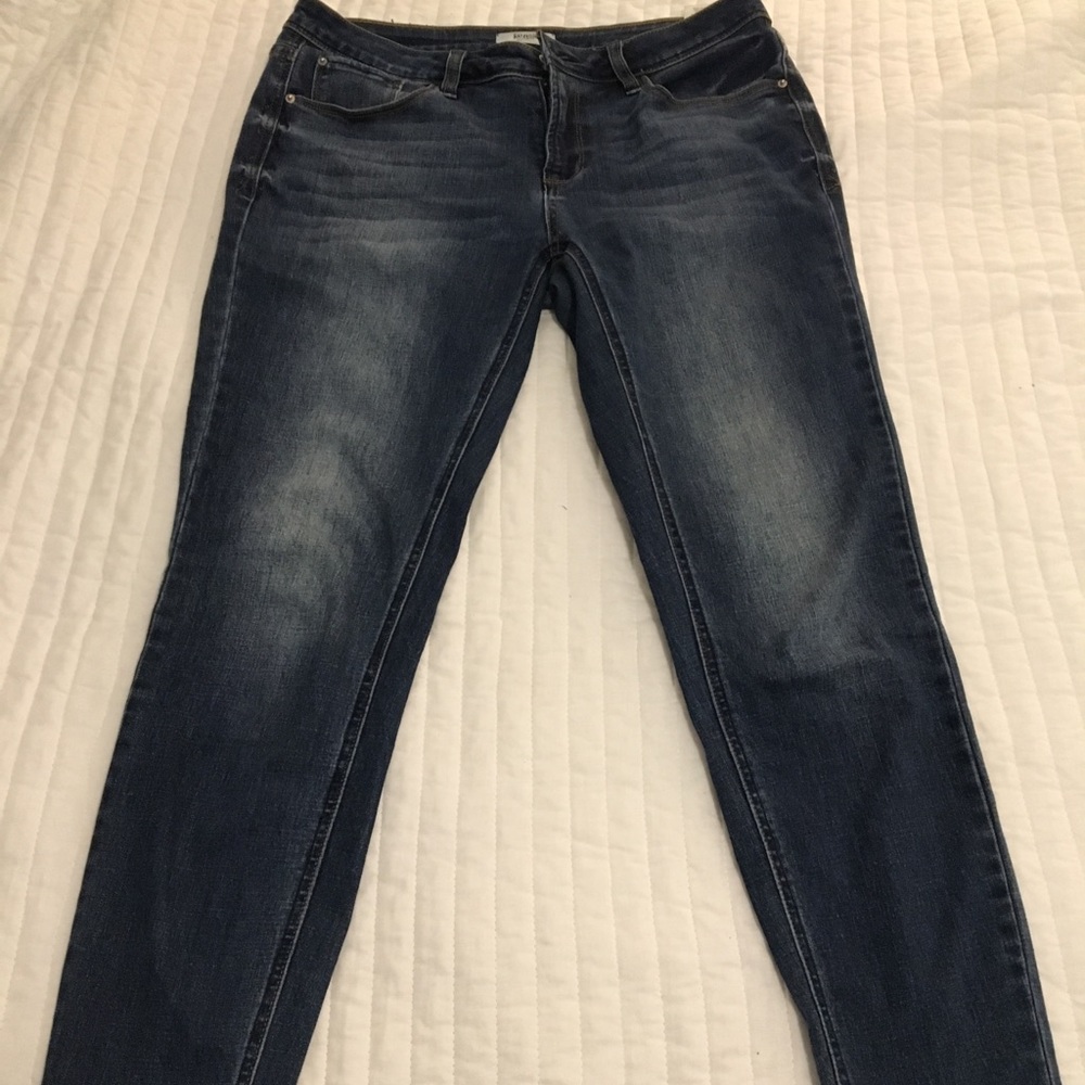 Kensie cropped jeggings/jeans! Size 6/28